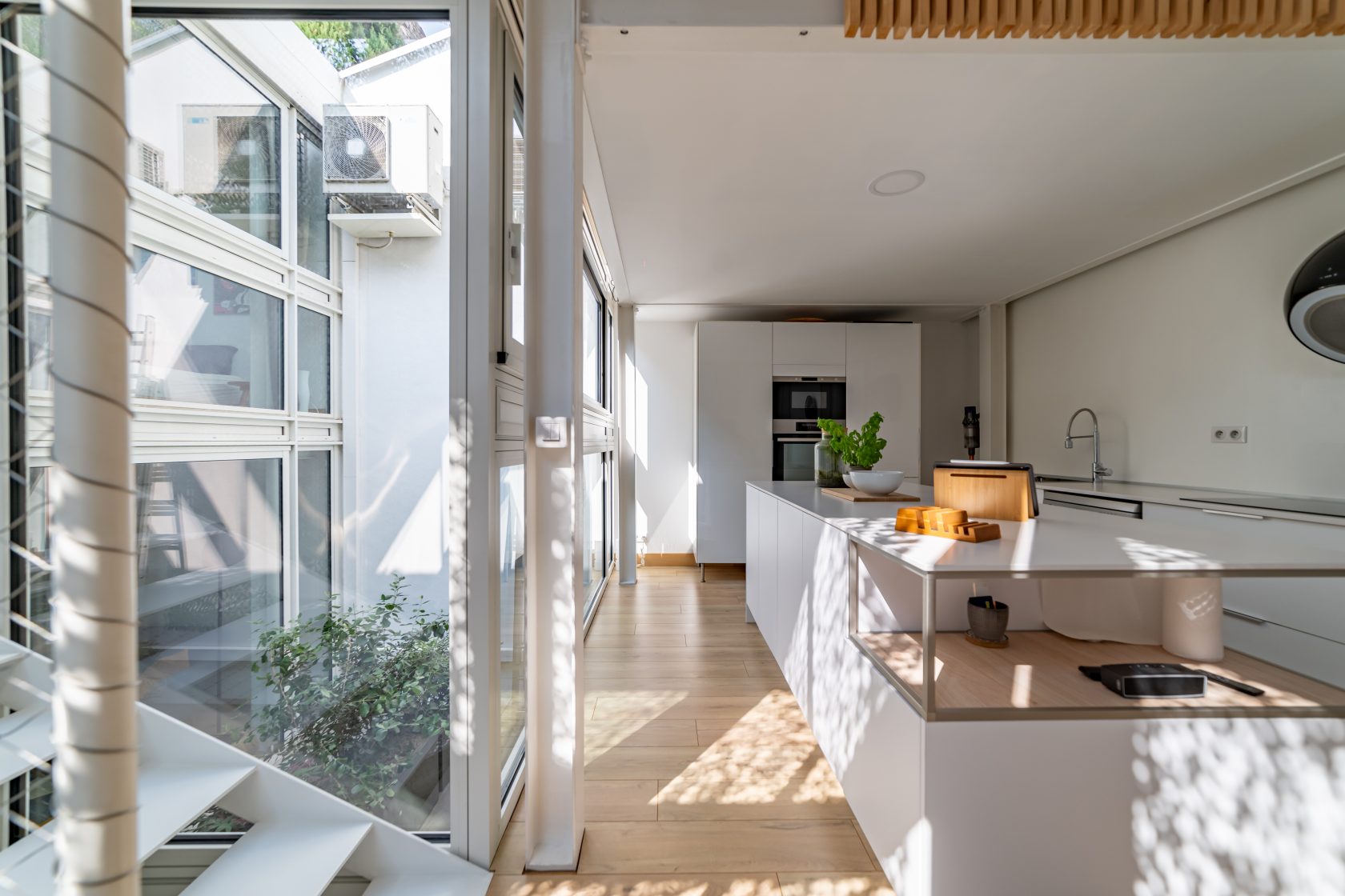 cuisine avec îlot maison loft Montpellier cuisine avec îlot maison loft Montpellier