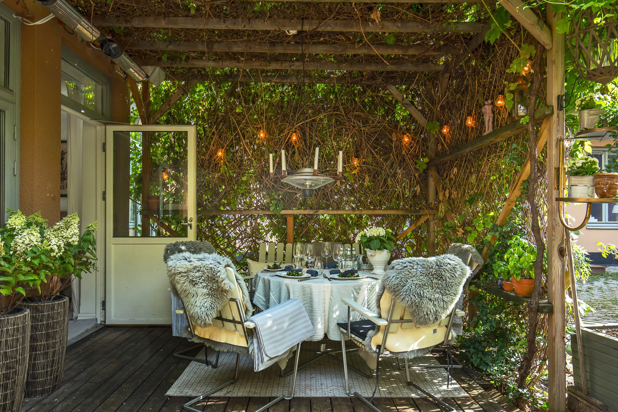 terrasse avec pergola bois petite maison de 61m2 terrasse avec pergola bois petite maison de 61m2