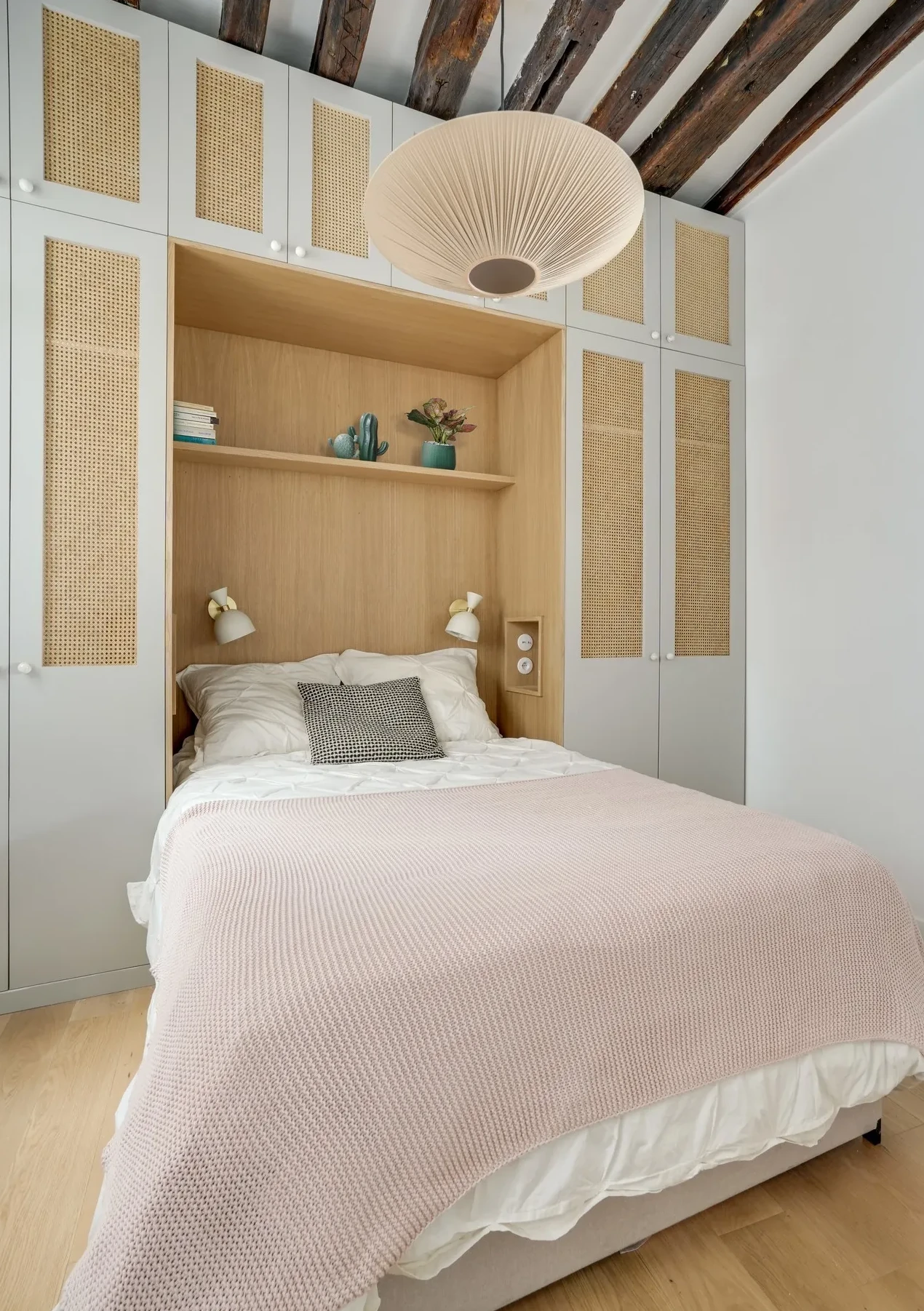 chambre avec meuble pont cannage appartement 35m2 Paris chambre avec meuble pont cannage appartement 35m2 Paris
