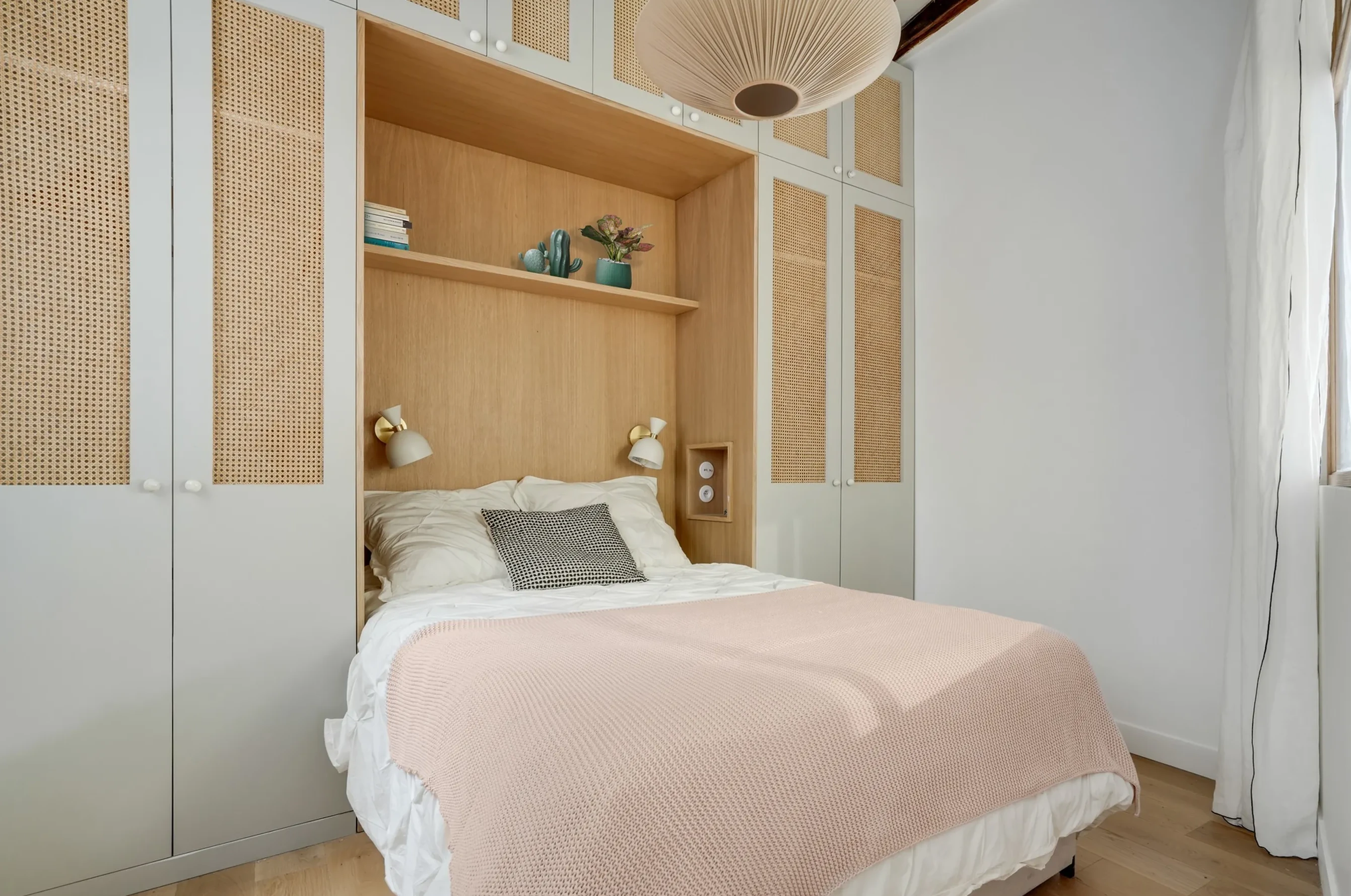 chambre avec meuble pont cannage appartement 35m2 Paris chambre avec meuble pont cannage appartement 35m2 Paris