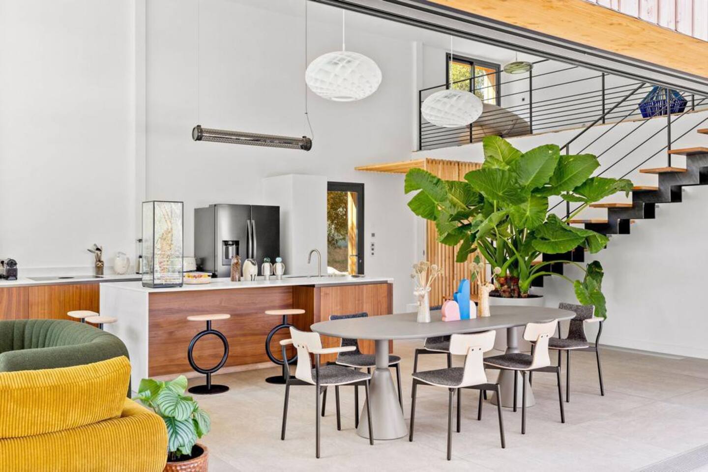 salon maison contemporaine en Corse