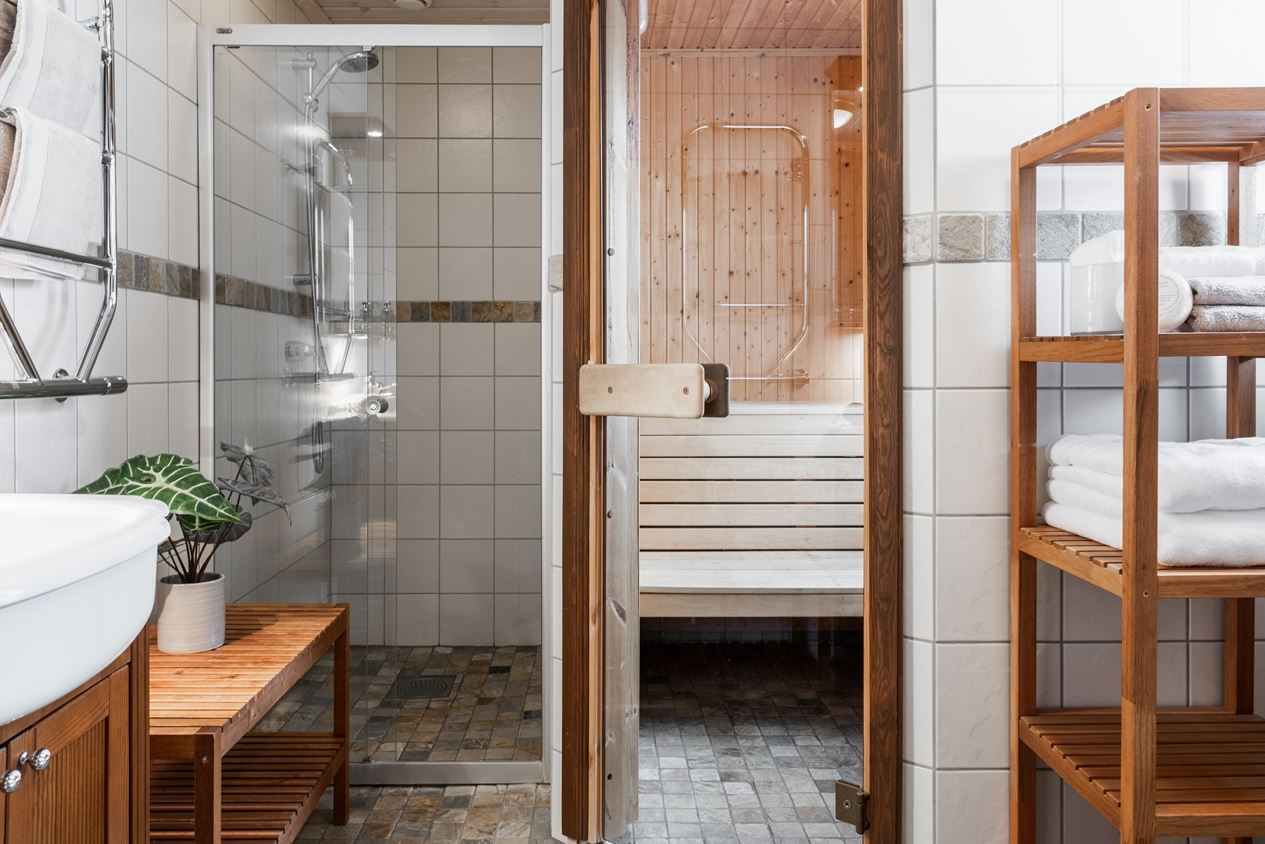 salle de bain avec sauna finlandais salle de bain avec sauna finlandais