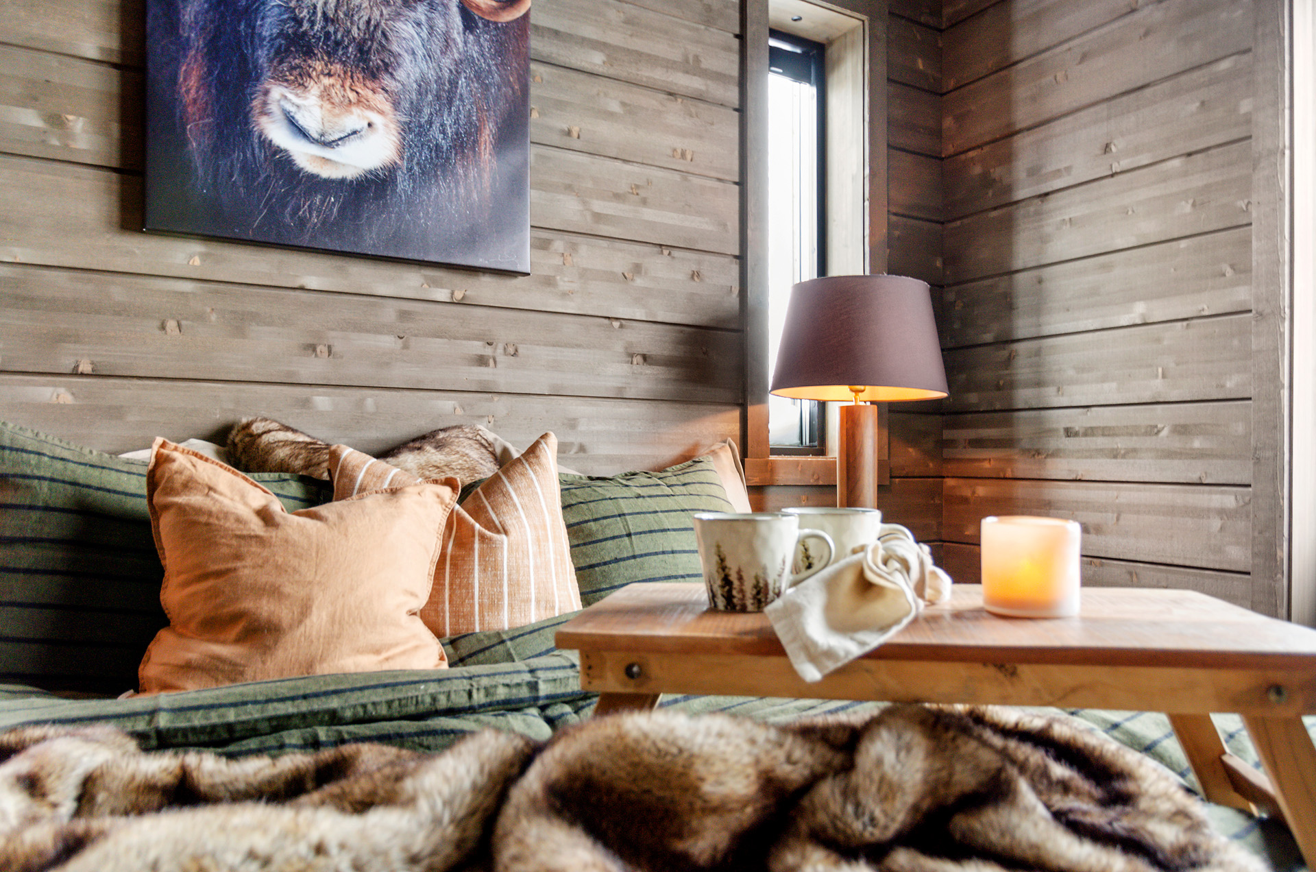 chambre murs bois décoration chalet