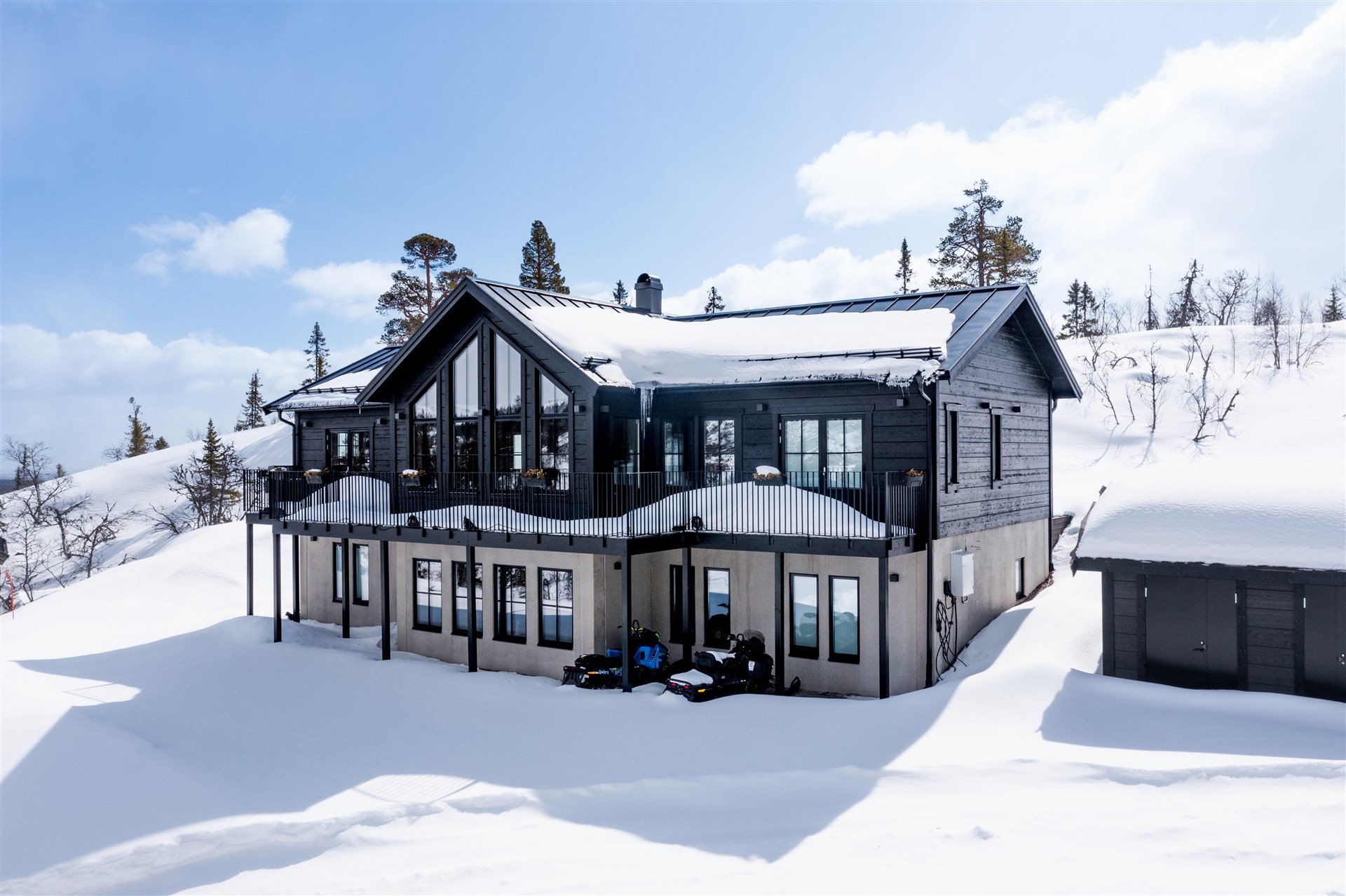 chaleureuse maison à la montagne chalet contemporain