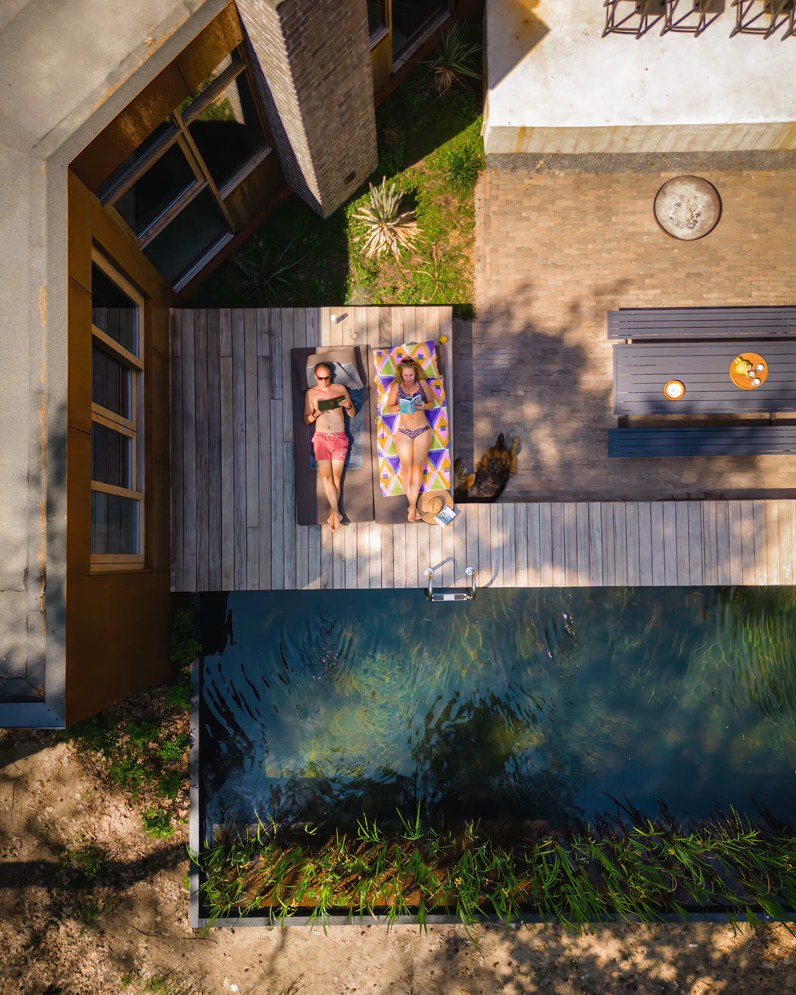 maison contemporaine intérieur bois avec piscine naturelle maison contemporaine intérieur bois avec piscine naturelle