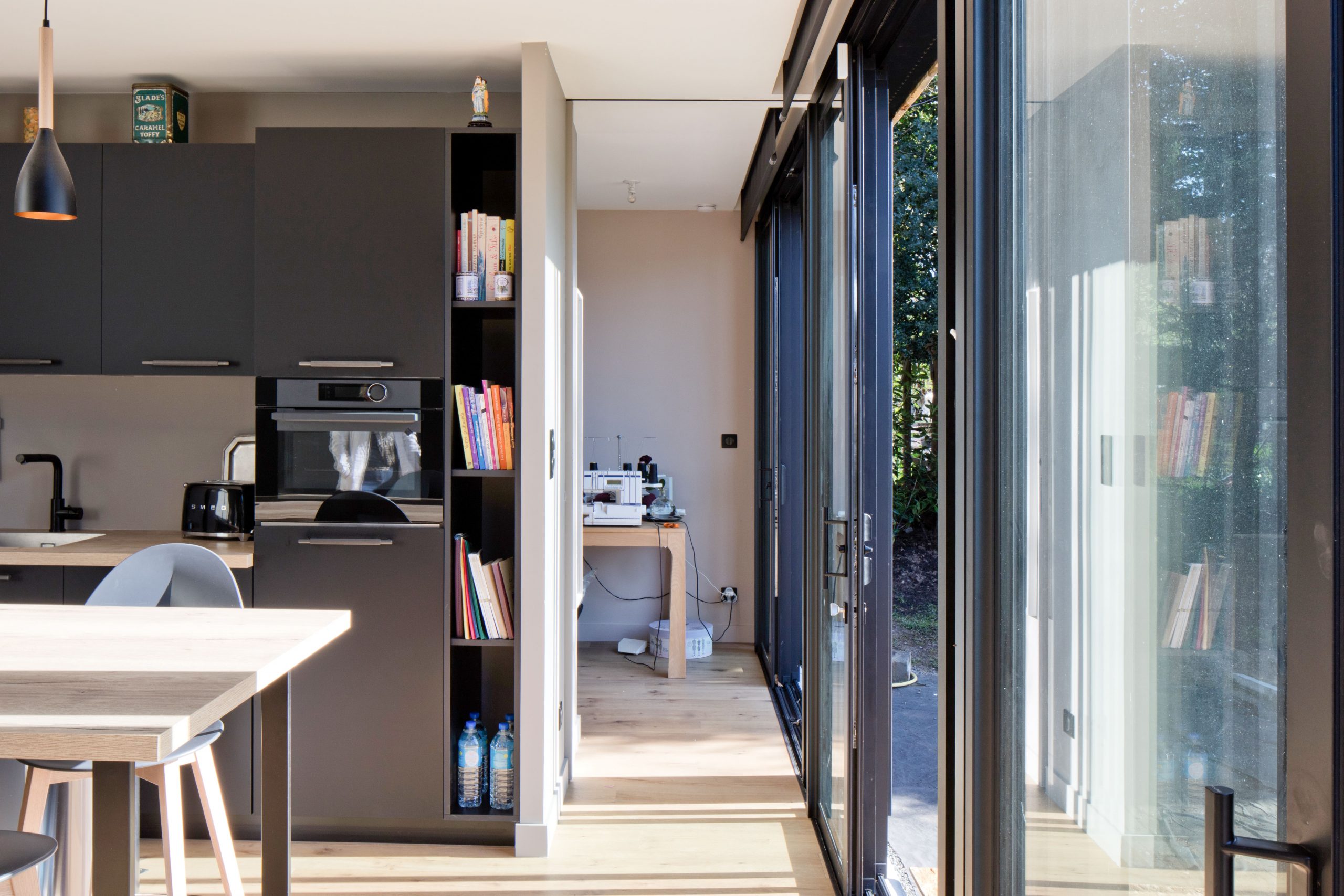 cuisine grise maison en bois Nantes cuisine grise maison en bois Nantes