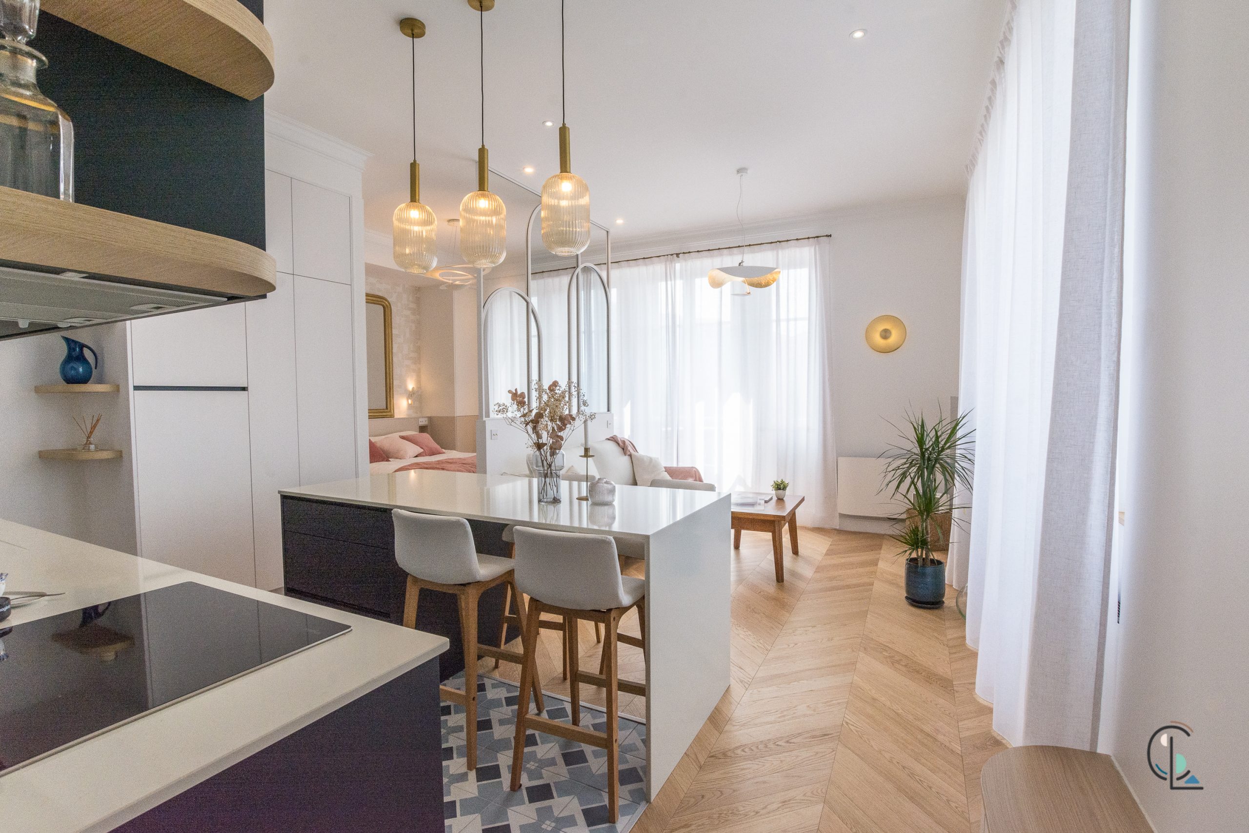 cuisine ouverte studio 42m2 transformé en deux-pièces