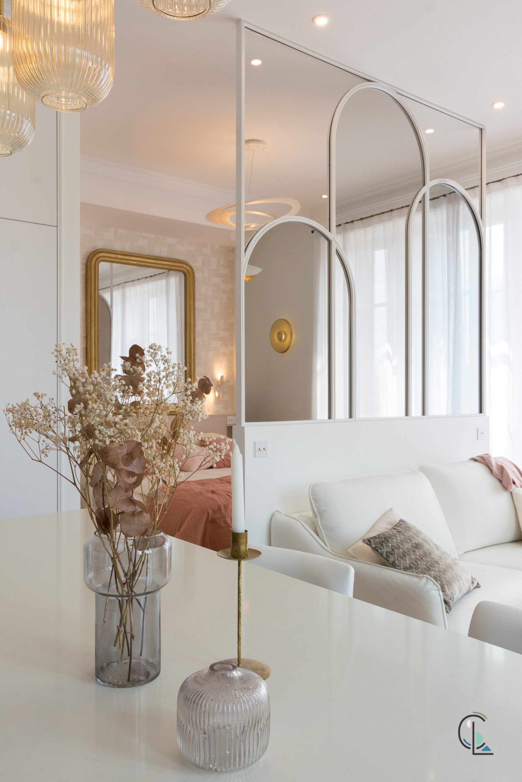 salon et chambre studio 42m2 transformé en deux-pièces