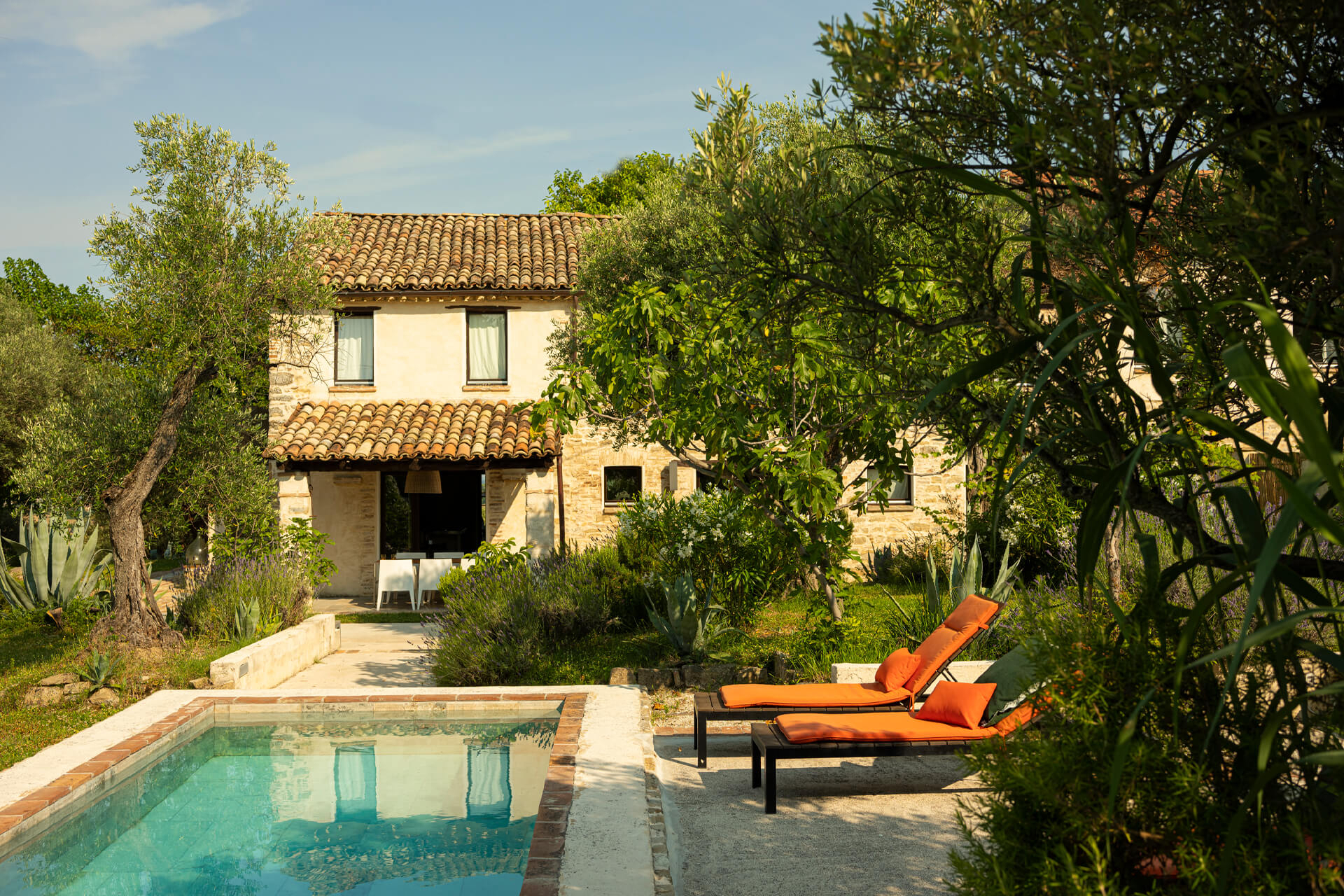 maison en pierres avec piscine Villa Mundi