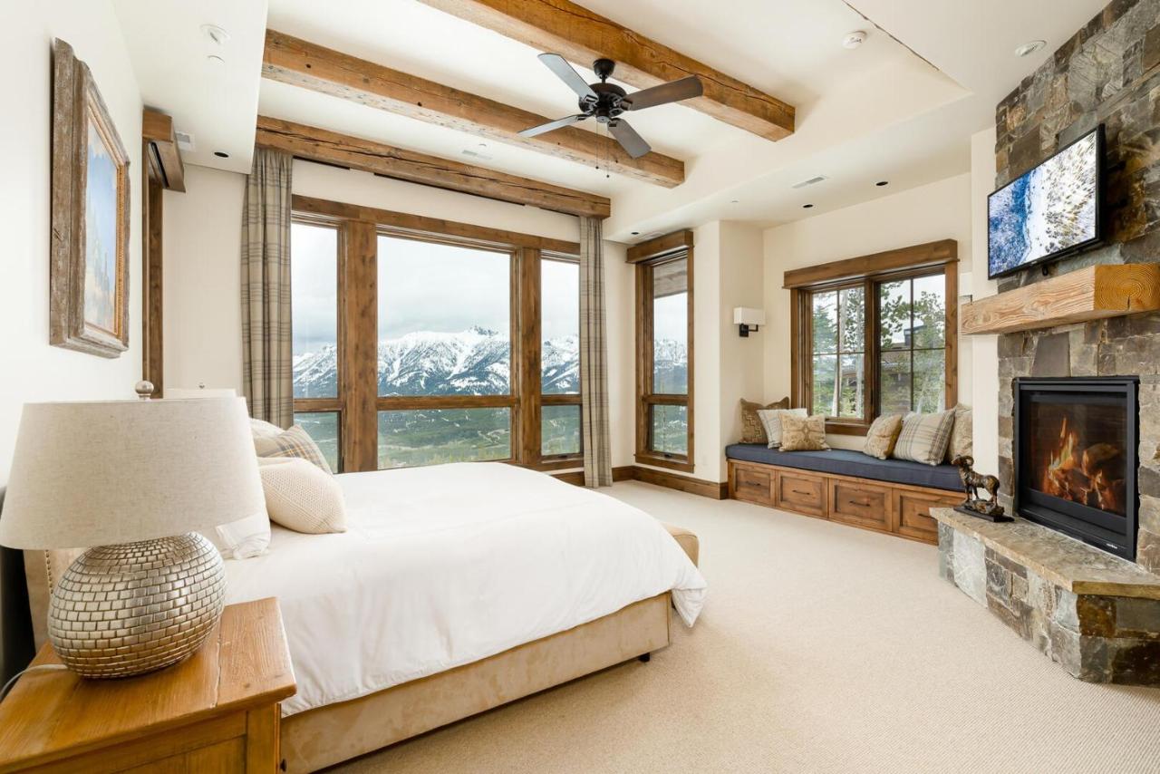 chambre avec cheminée chalet
