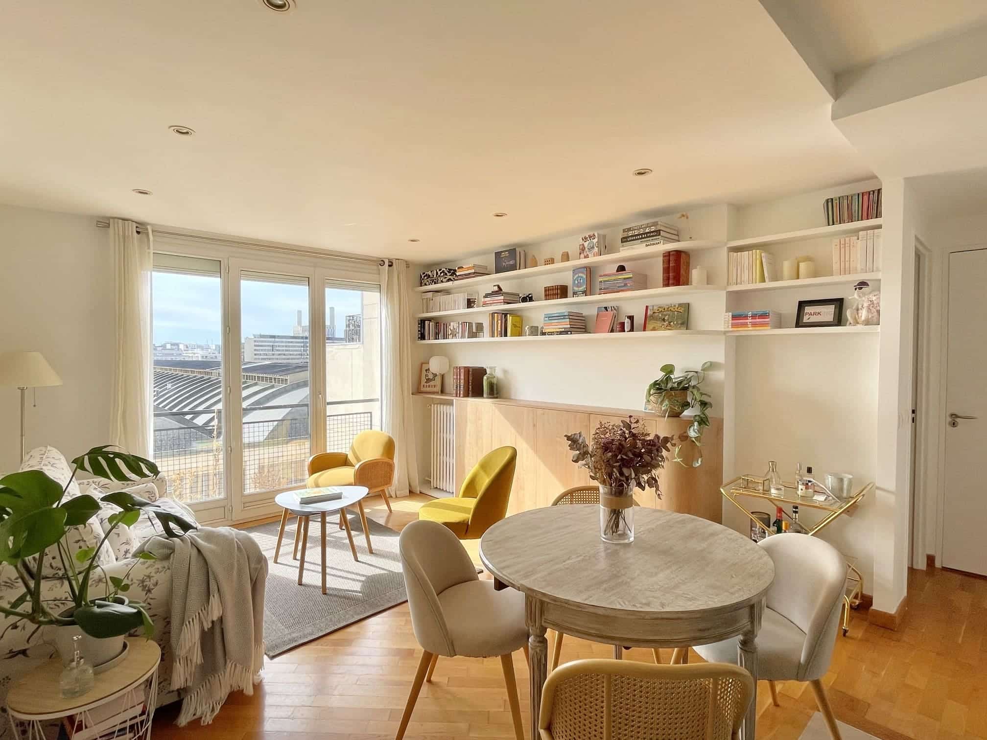 salon appartement Paris 34m2 instagram https://www.instagram.com/charlotte_gille/ salon appartement Paris 34m2 instagram https://www.instagram.com/charlotte_gille/