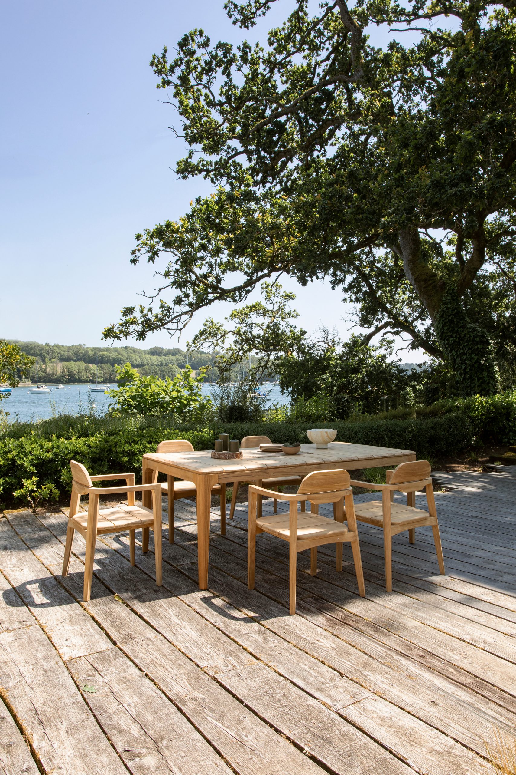 terrasse bois vue mer nouvelle collection AM PM 2024 printemps/été terrasse bois vue mer nouvelle collection AM PM 2024 printemps/été