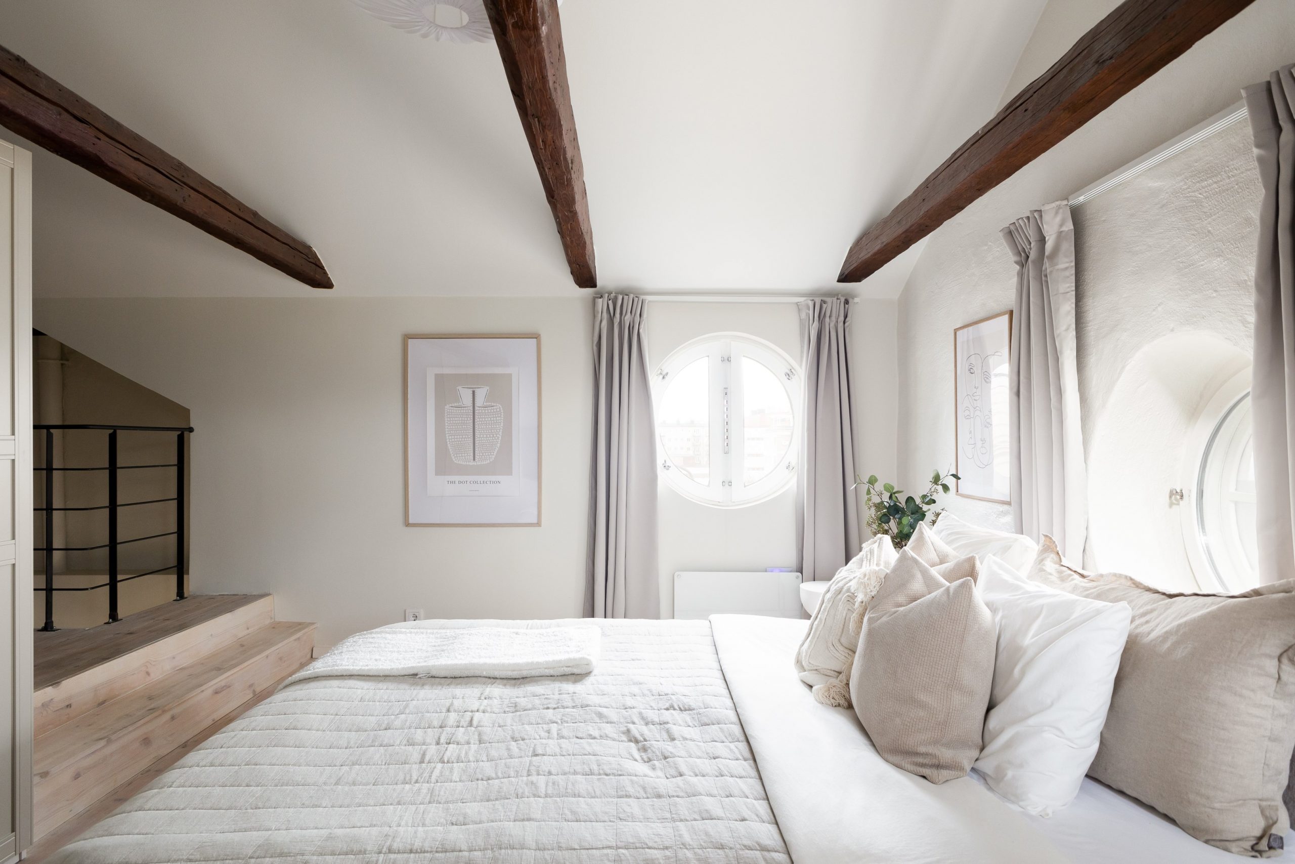 chambre avec poutres décoration blanche scandinave chambre avec poutres décoration blanche scandinave