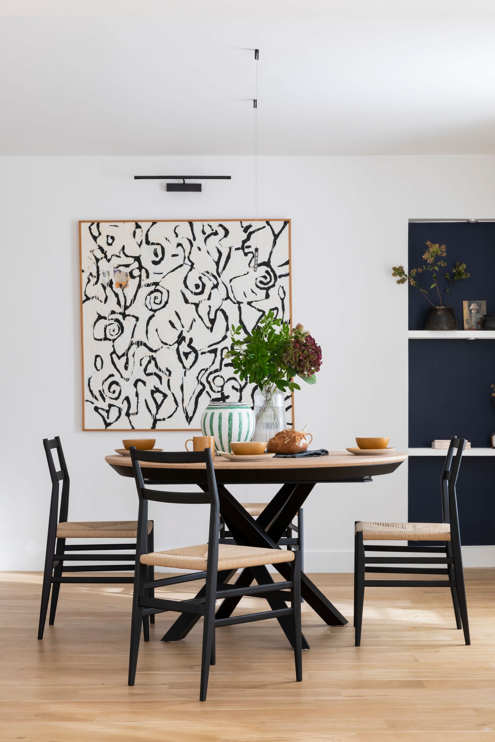 salle à manger appartement Paris décoration design Photo : © Pauline Le Goff salle à manger appartement Paris décoration design Photo : © Pauline Le Goff