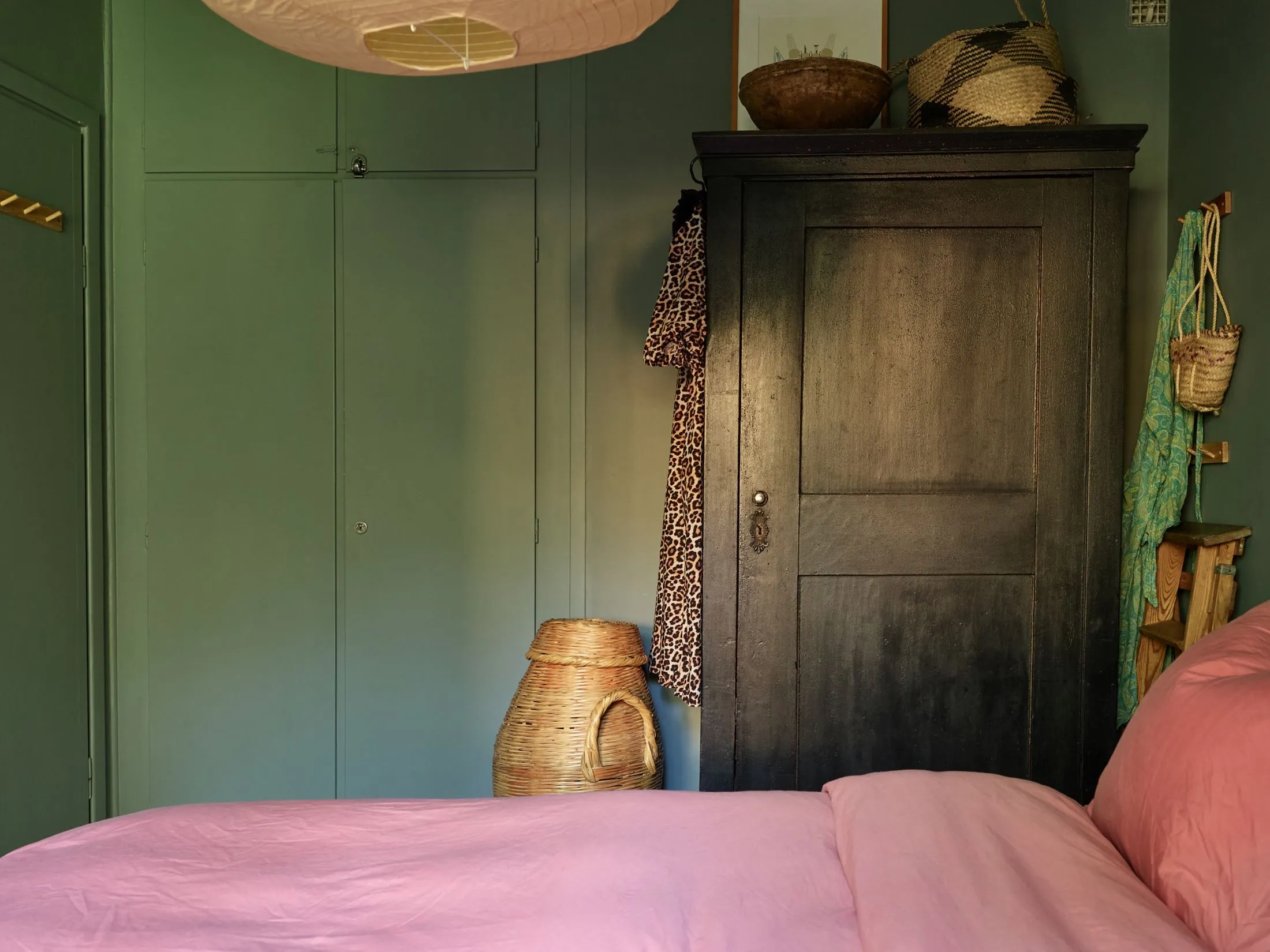 chambre verte dans appartement décoration vintage chambre verte dans appartement décoration vintage