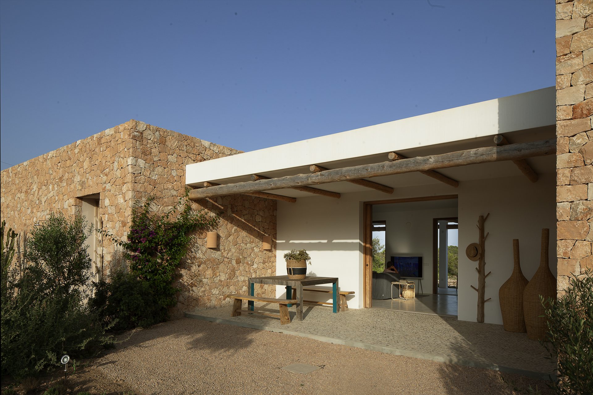 maison en pierres décoration contemporaine et naturelle maison en pierres décoration contemporaine et naturelle