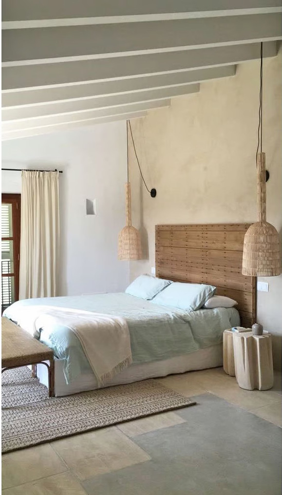 chambre décoration naturelle avec poutres grises chambre décoration naturelle avec poutres grises