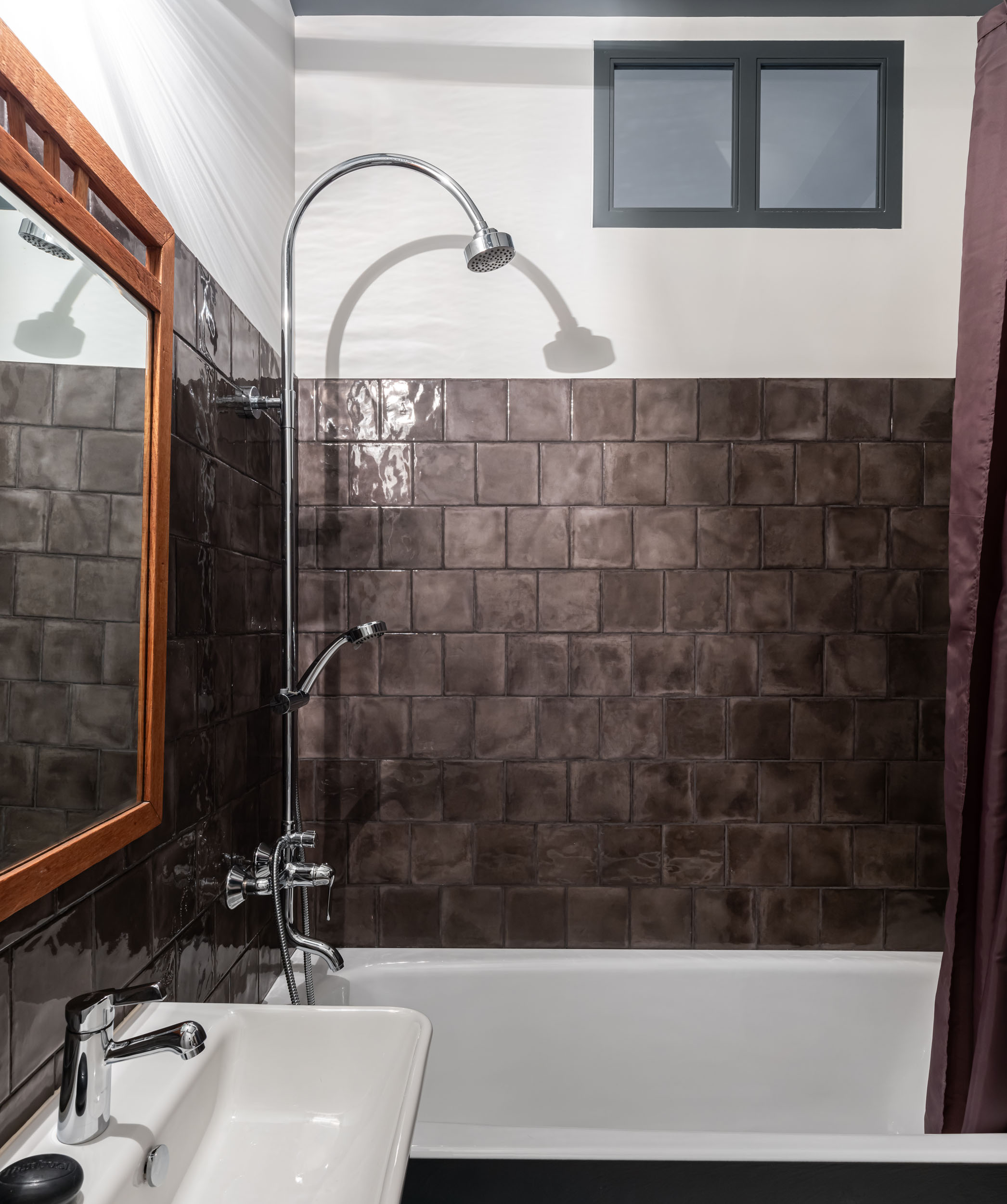 salle de bain zelliges marron