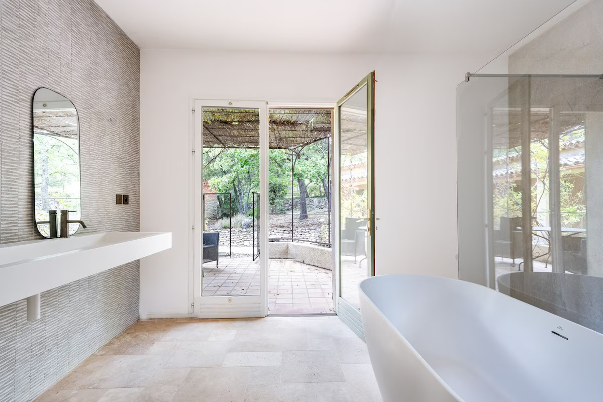 salle de bain design Mas du Loriot