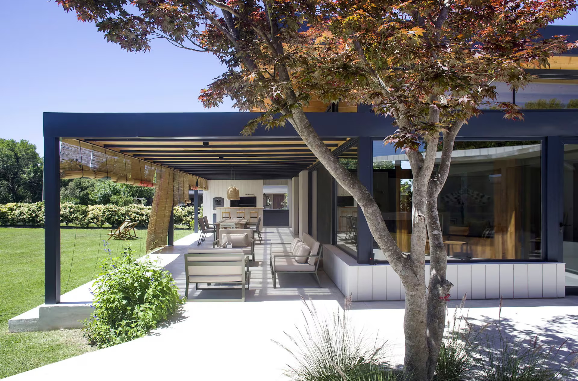 maison architecte avec pergola acier maison architecte avec pergola acier