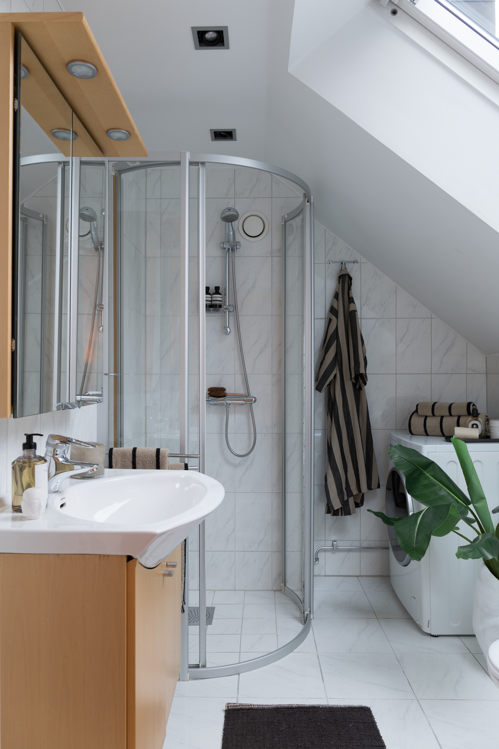 salle de bain mansardée salle de bain mansardée