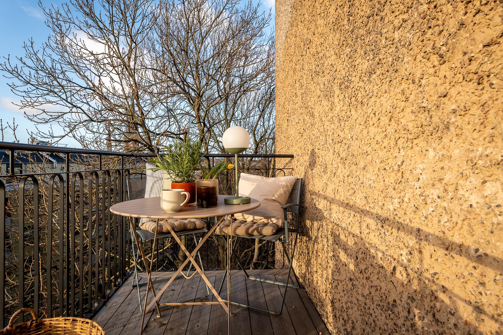 balcon sol bois