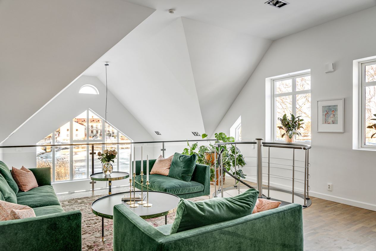 salon sur mezzanine décoration scandinave