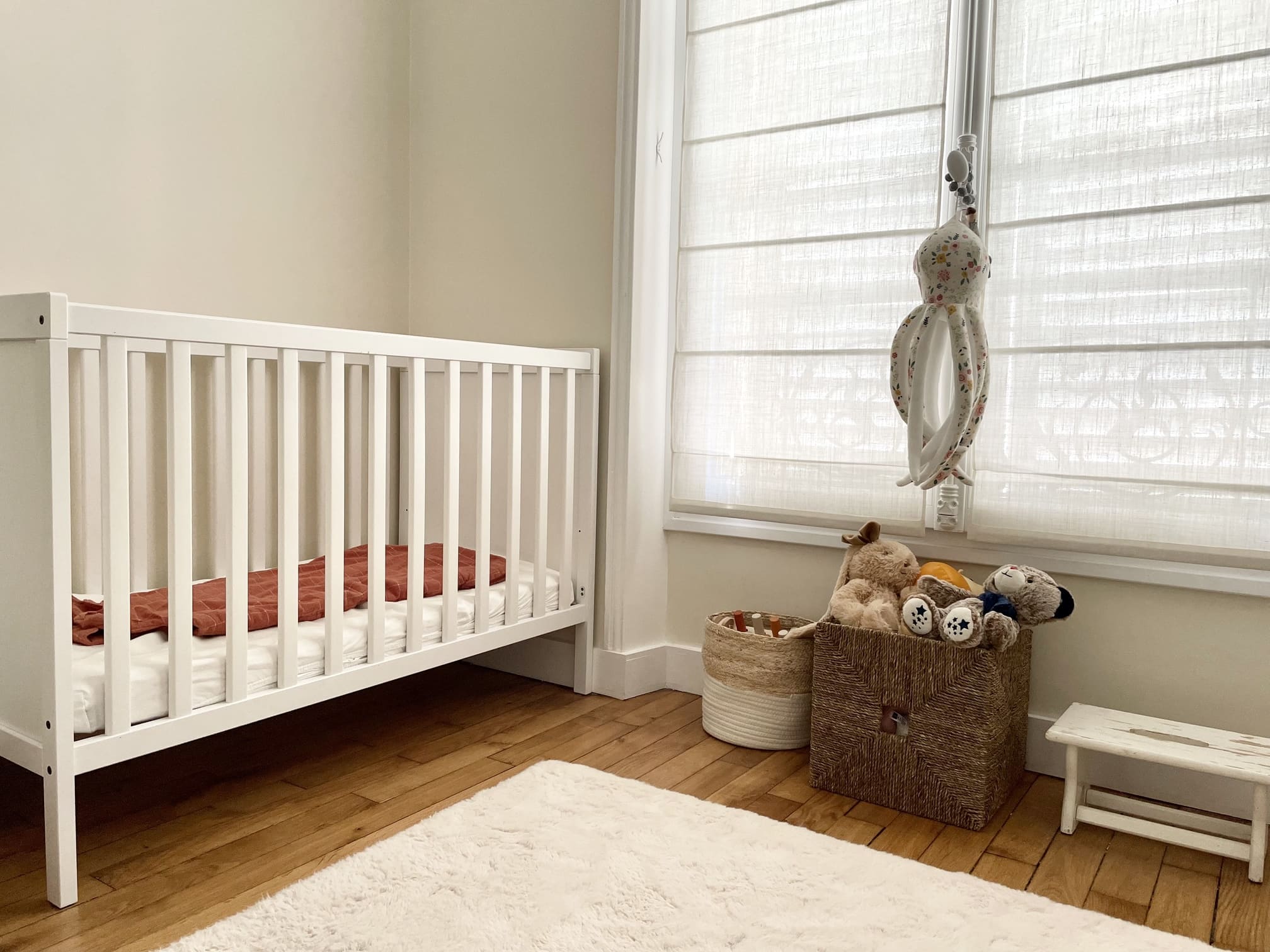 chambre enfant décoration contemporaine par Happy Pog compte instagram https://www.instagram.com/charlotte_gille/ chambre enfant décoration contemporaine par Happy Pog compte instagram https://www.instagram.com/charlotte_gille/