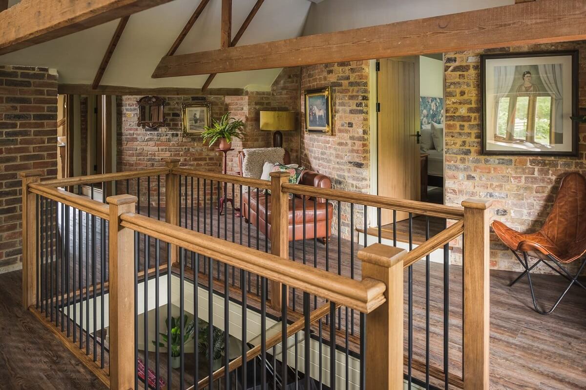 palier avec poutres décoration rustique chic et contemporaine palier avec poutres décoration rustique chic et contemporaine