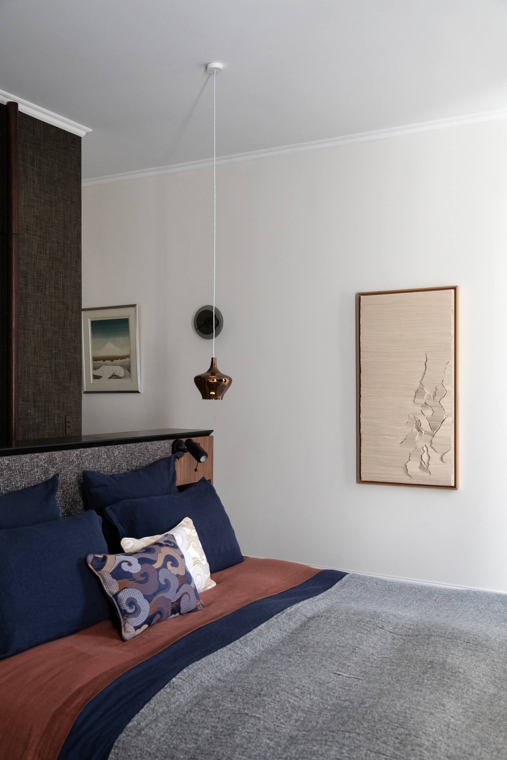 chambre décoration design appartement haussmannien Paris chambre décoration design appartement haussmannien Paris