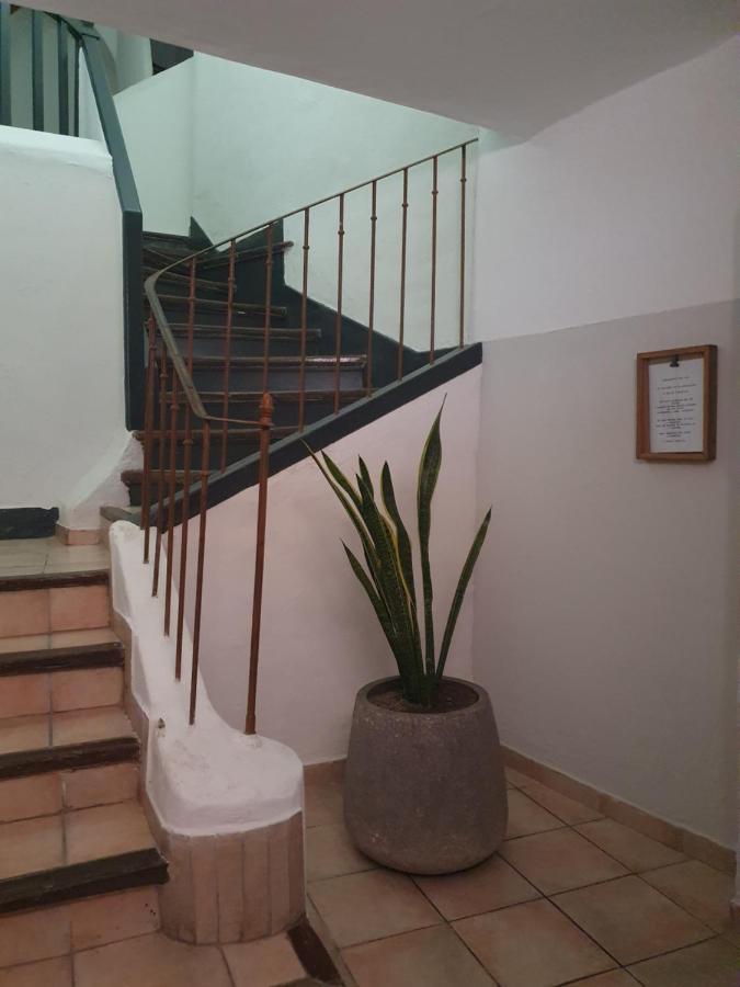 entrée décoration rustique chic Maisons Clotilde le 40 rue de l’anguille