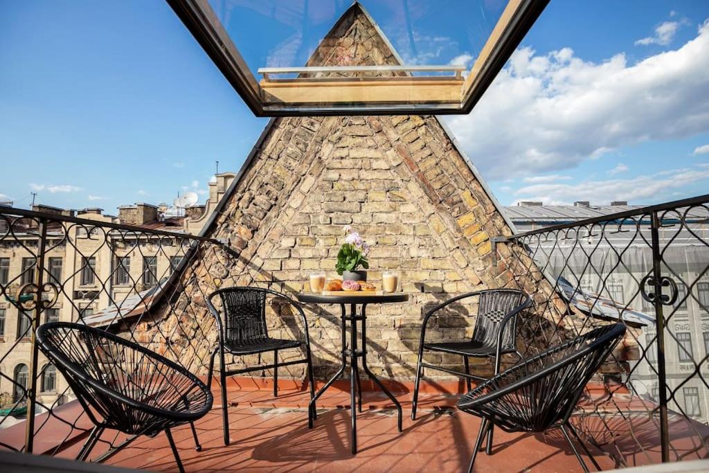 terrasse appartement sous combles à Vilnius