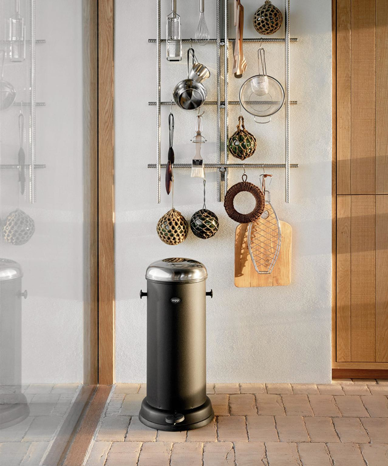 poubelle et accessoirs cuisine nouvelle maison Vipp poubelle et accessoirs cuisine nouvelle maison Vipp