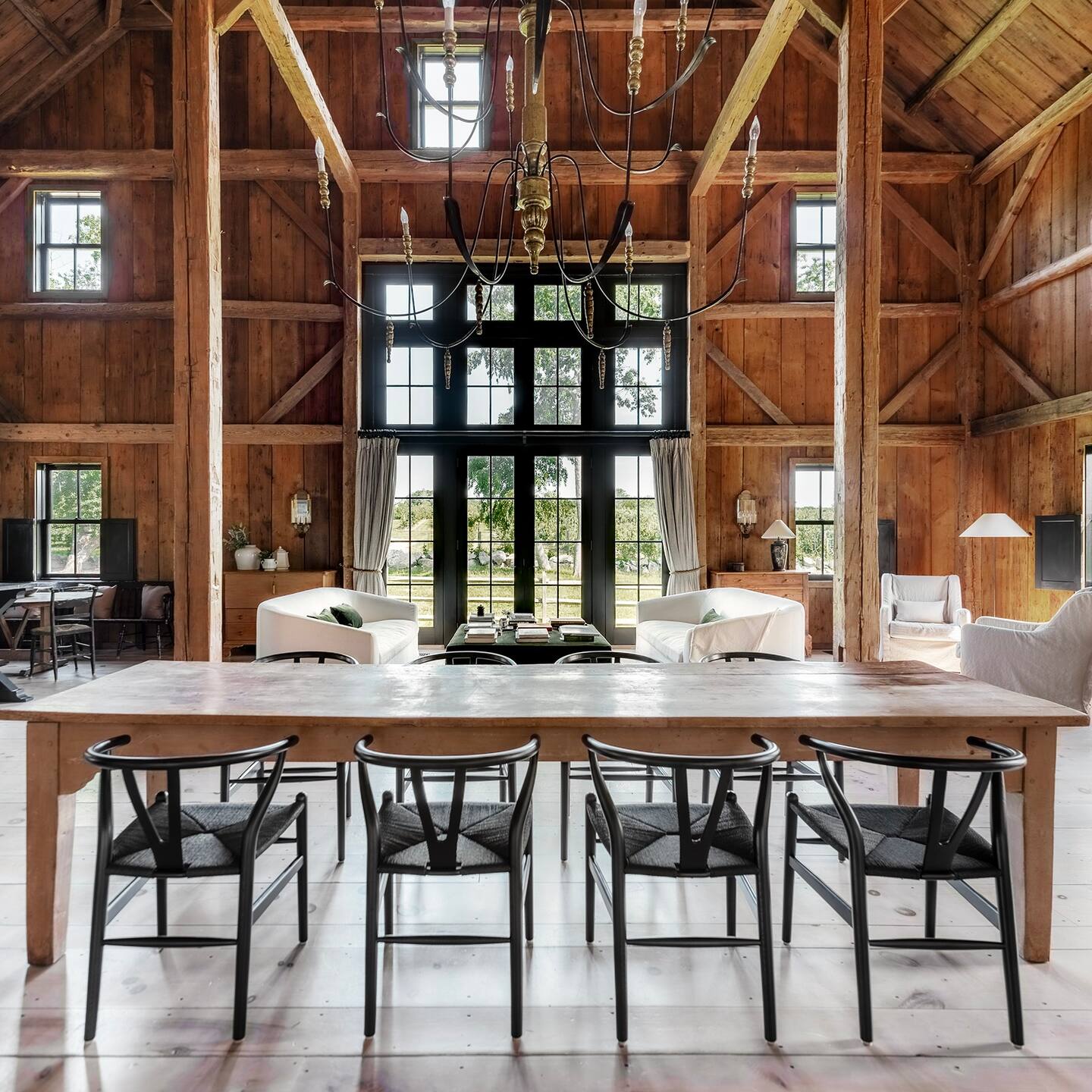 salon et salle à manger déplafonnés maison en bois The Barn at Asa Stone Farm salon et salle à manger déplafonnés maison en bois The Barn at Asa Stone Farm