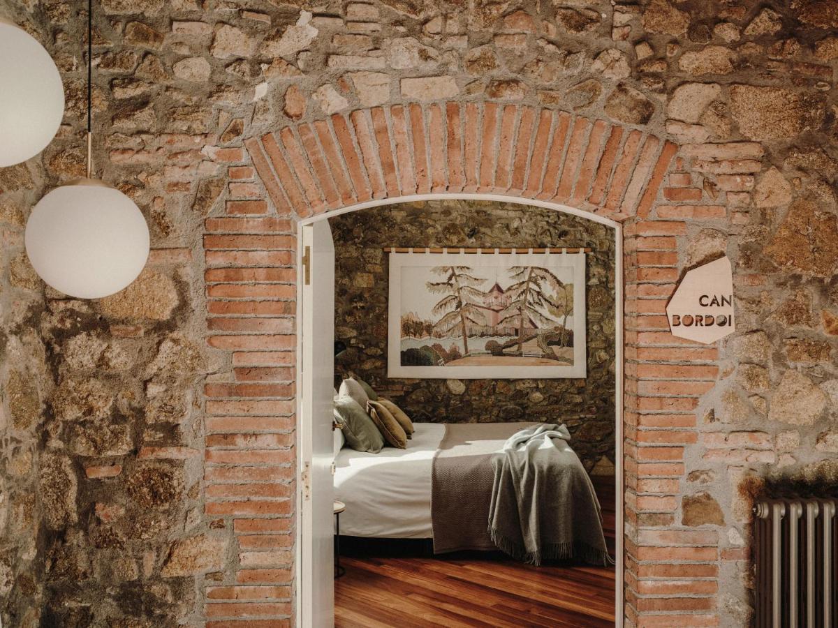 chambre maison en pierres anciennes rénovée Paratgea Espagne