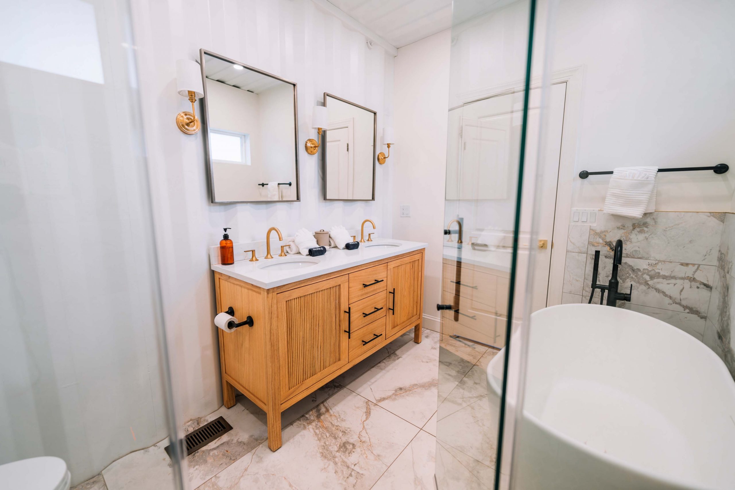 salle de bain design marbre