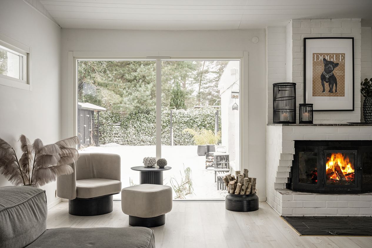 salon avec cheminée décoration scandinave