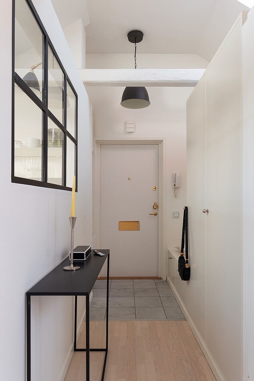 entrée avec console décoration contemporaine