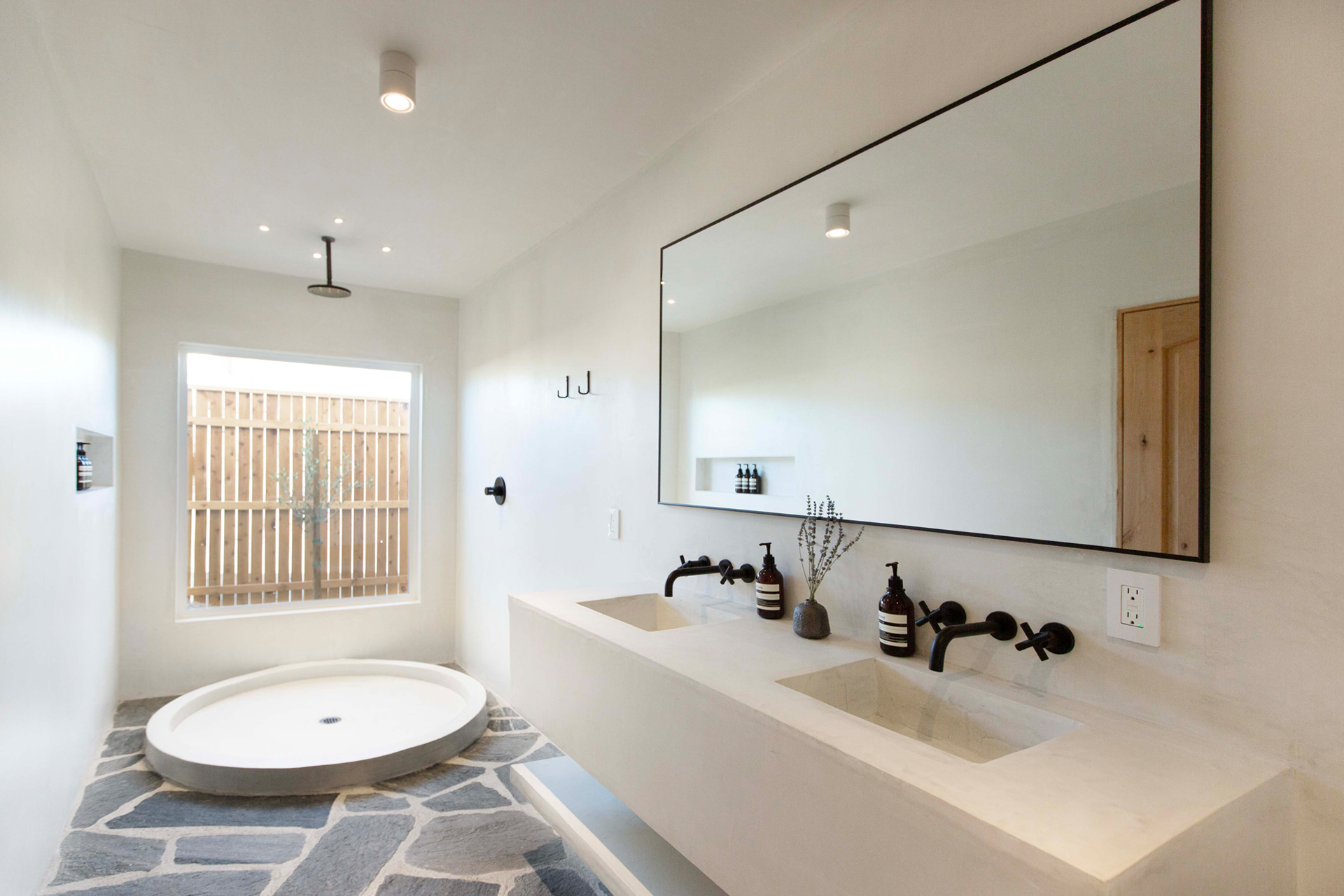 salle de bain avec bac à douche rond salle de bain avec bac à douche rond