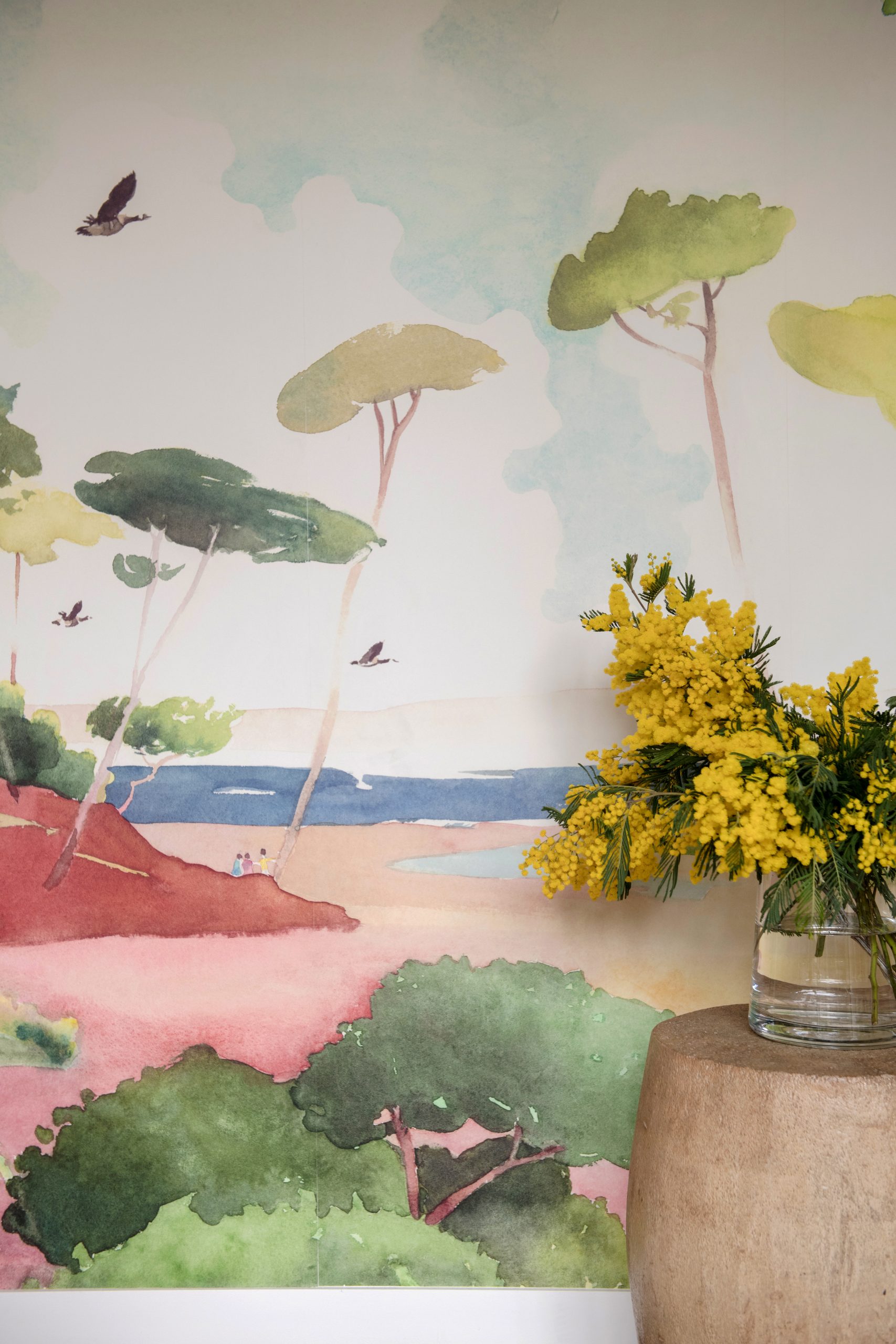 cuisine rose appartement Boulogne Agence La Vie en Couleurs Photo : © Sabine Serrad cuisine rose appartement Boulogne Agence La Vie en Couleurs Photo : © Sabine Serrad