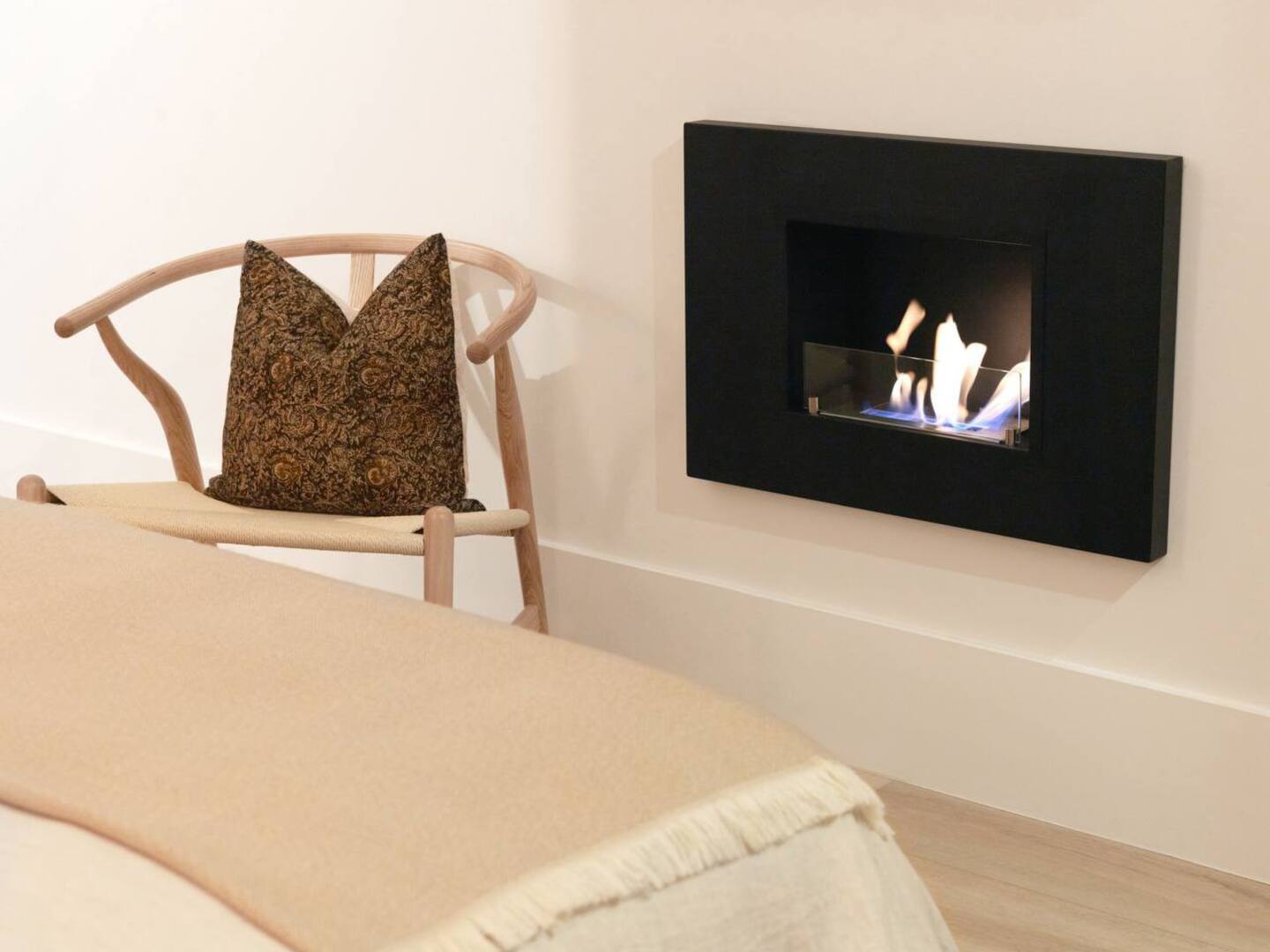 chambre avec cheminée éthanol