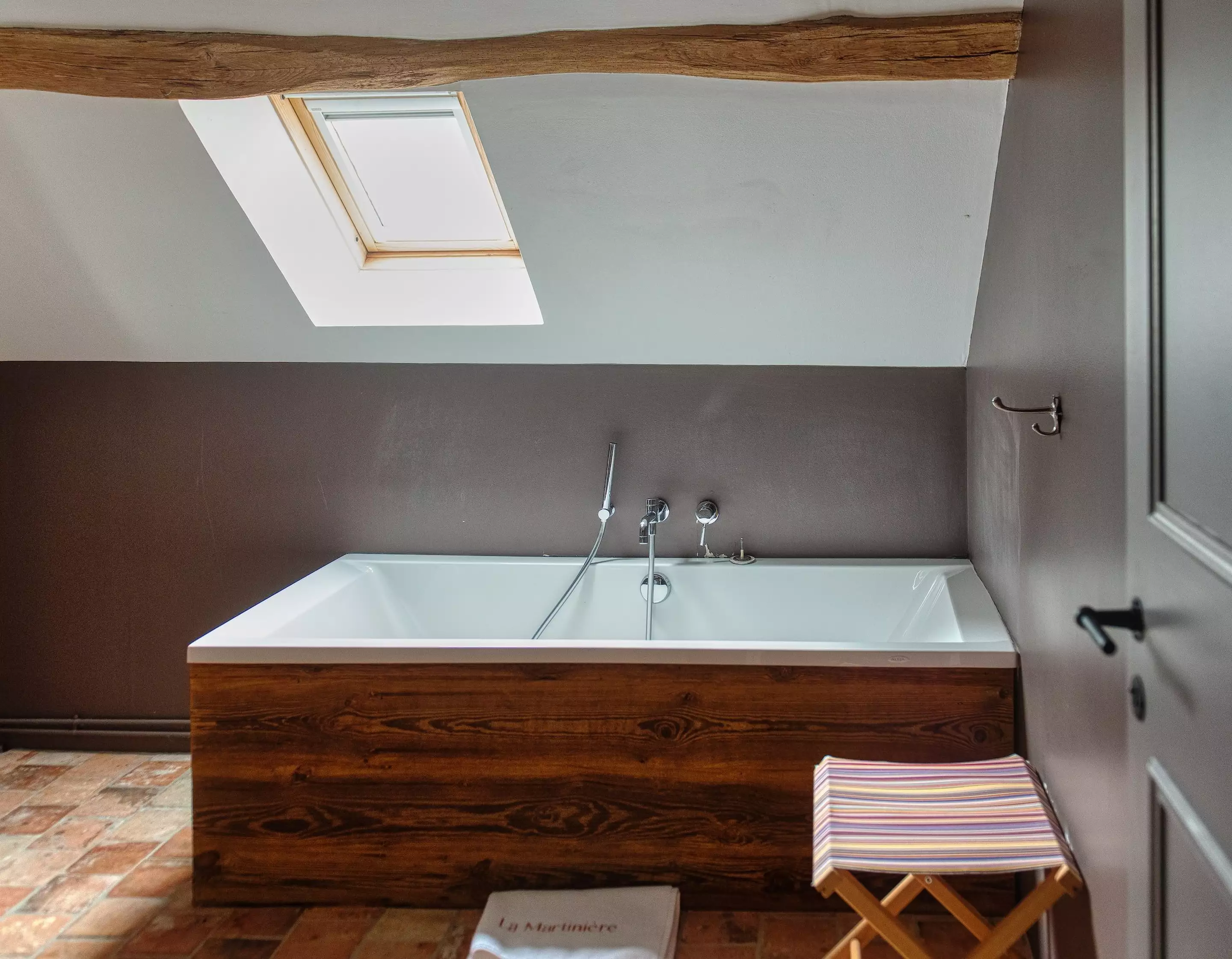 salle de bain avec velux salle de bain avec velux