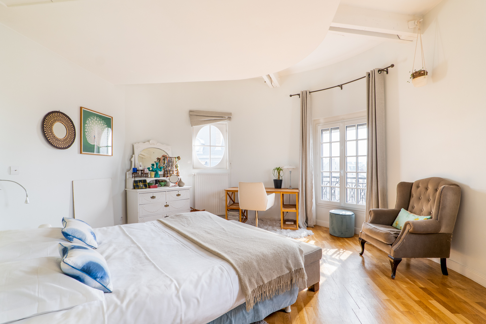 chambre avec oeil de boeuf appartement Paris chambre avec oeil de boeuf appartement Paris