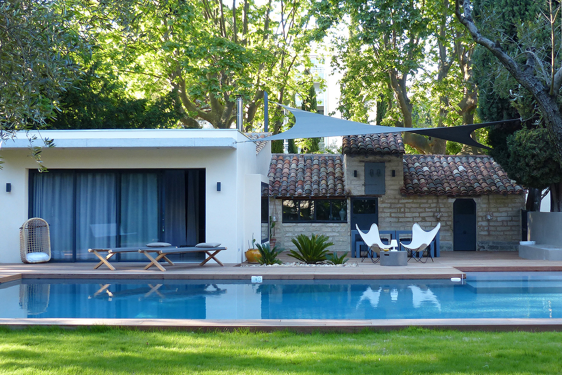 maison avec piscine décoration design Montpellier La Roselière maison avec piscine décoration design Montpellier La Roselière