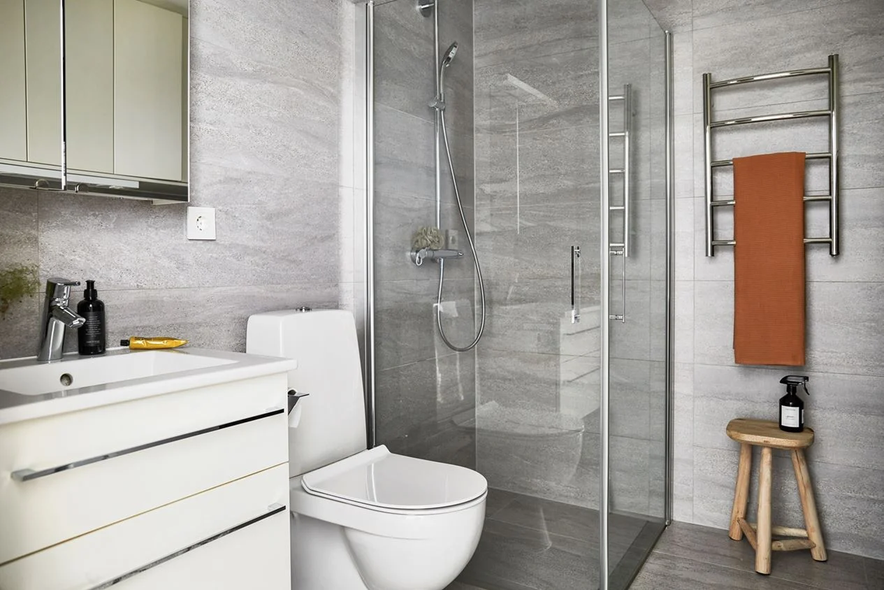 salle de bain grise et blanche décoration design salle de bain grise et blanche décoration design
