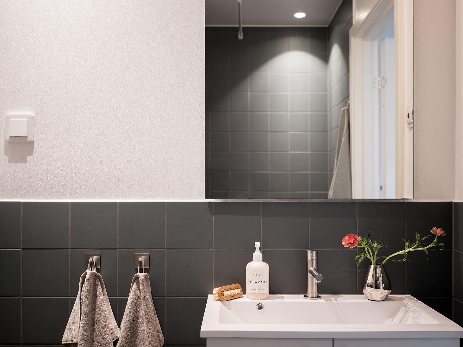 salle de bain grise et blanche salle de bain grise et blanche