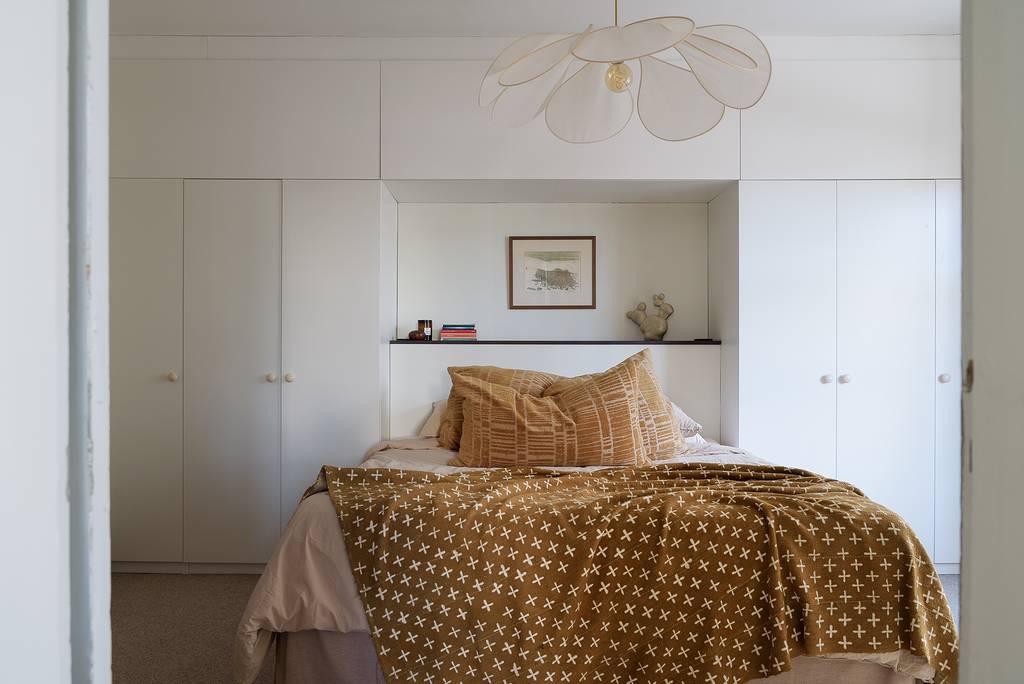 chambre avec meuble pont décoration vintage et scandinave