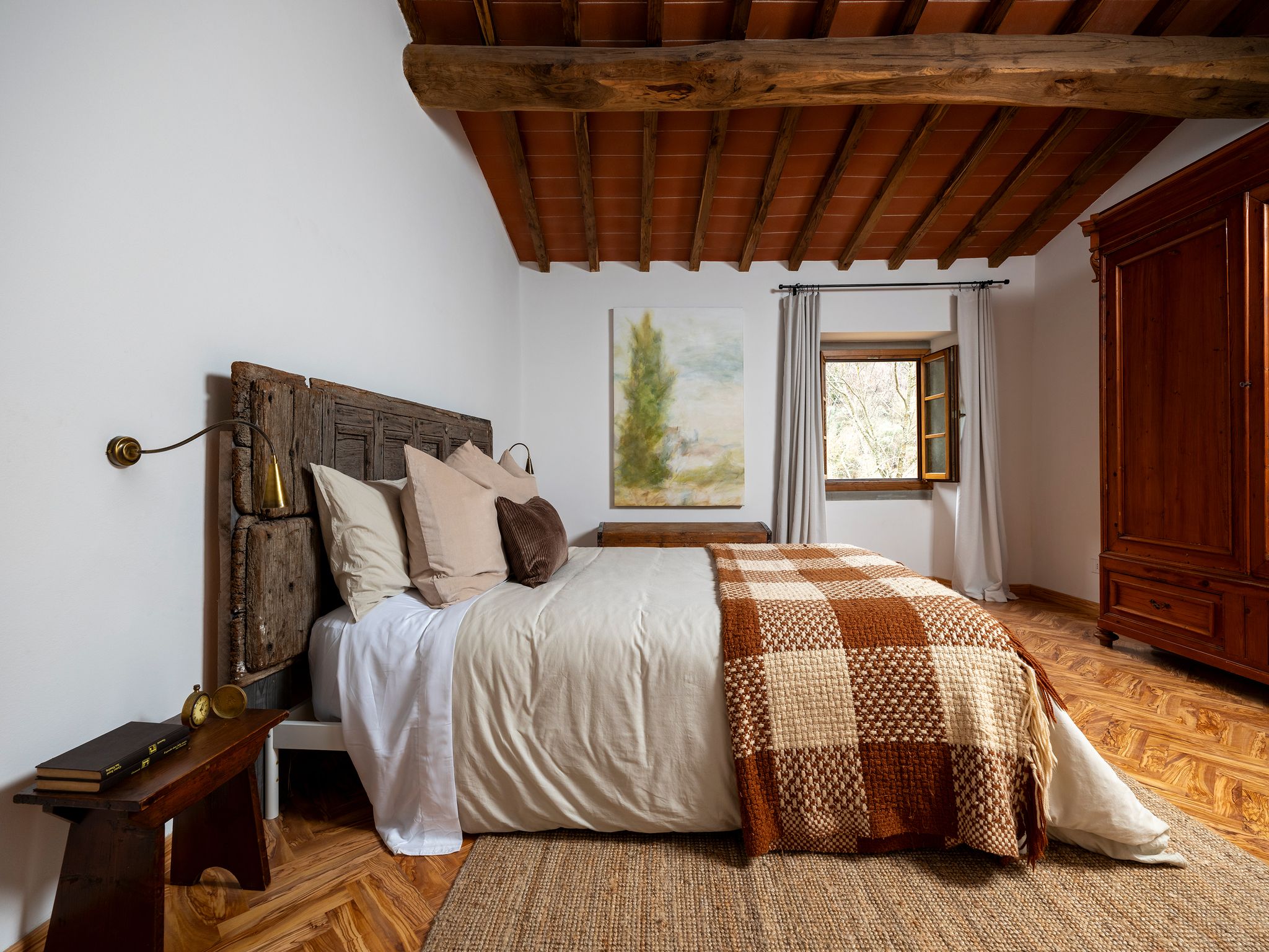chambre avec poutres décoration rustique chic Campo Sasso chambre avec poutres décoration rustique chic Campo Sasso