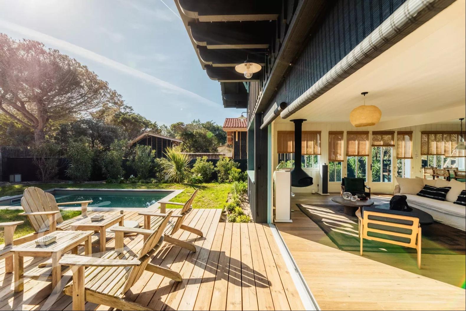 terrasse avec piscine maison en bois style Cap Ferret terrasse avec piscine maison en bois style Cap Ferret