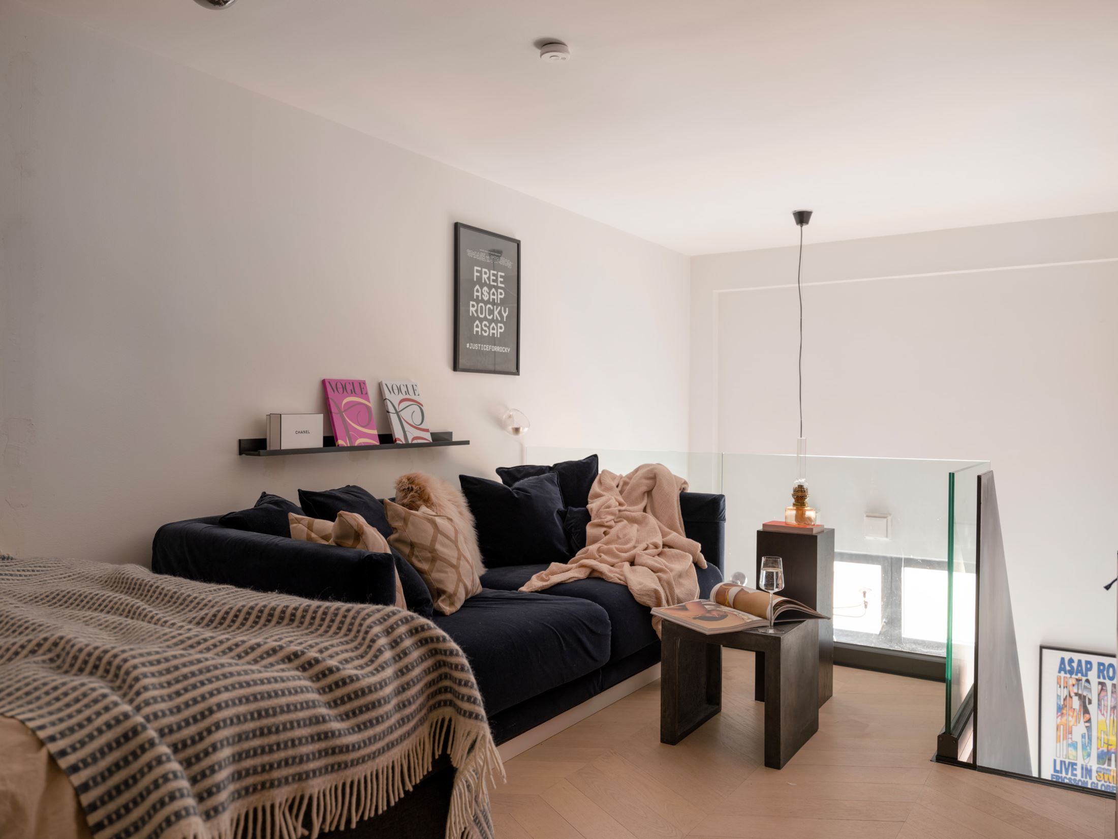 salon et chambre sur mezzanine duplex 40m2